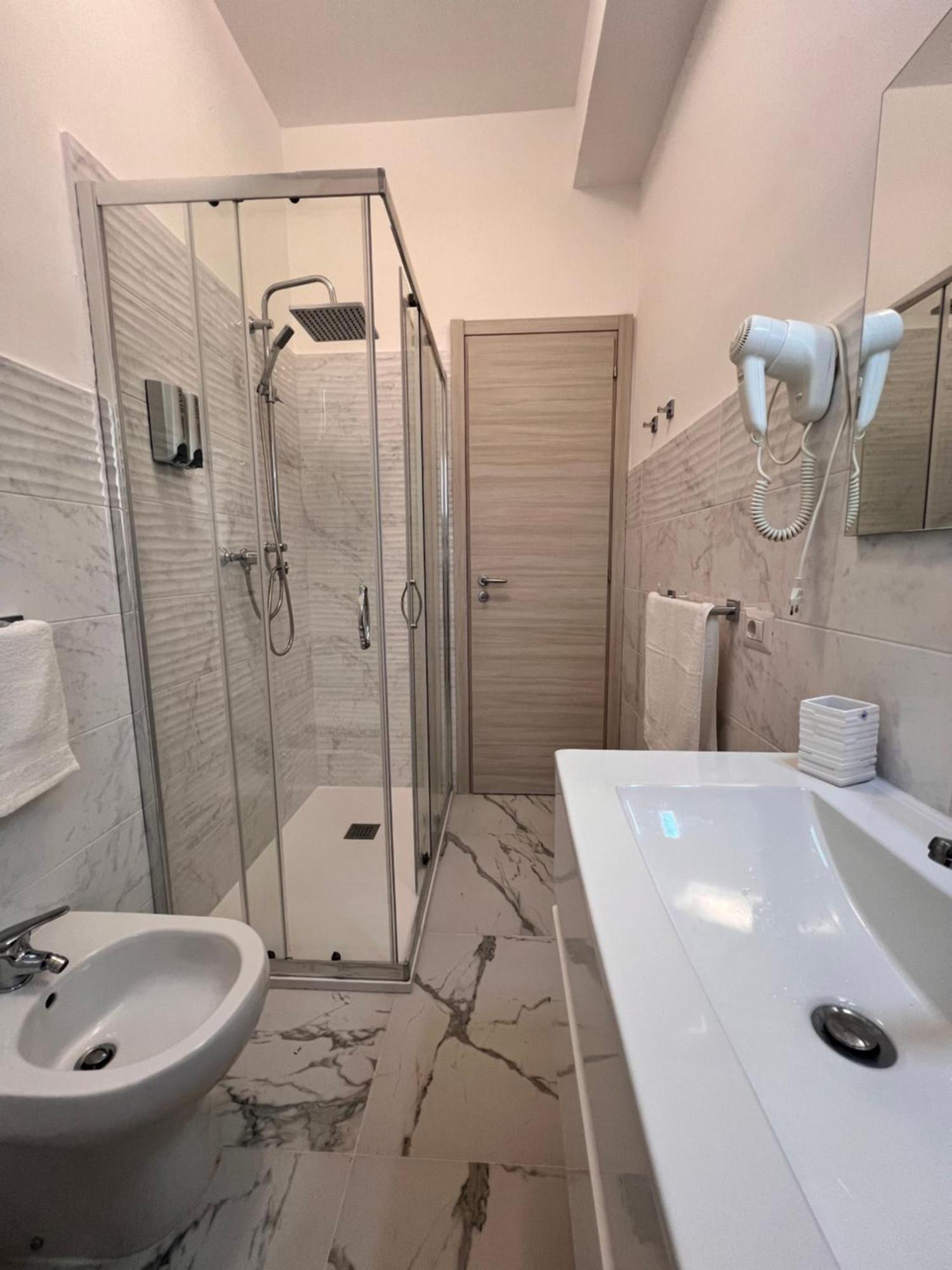 Restyling Apartments Center Tropea Buitenkant foto
