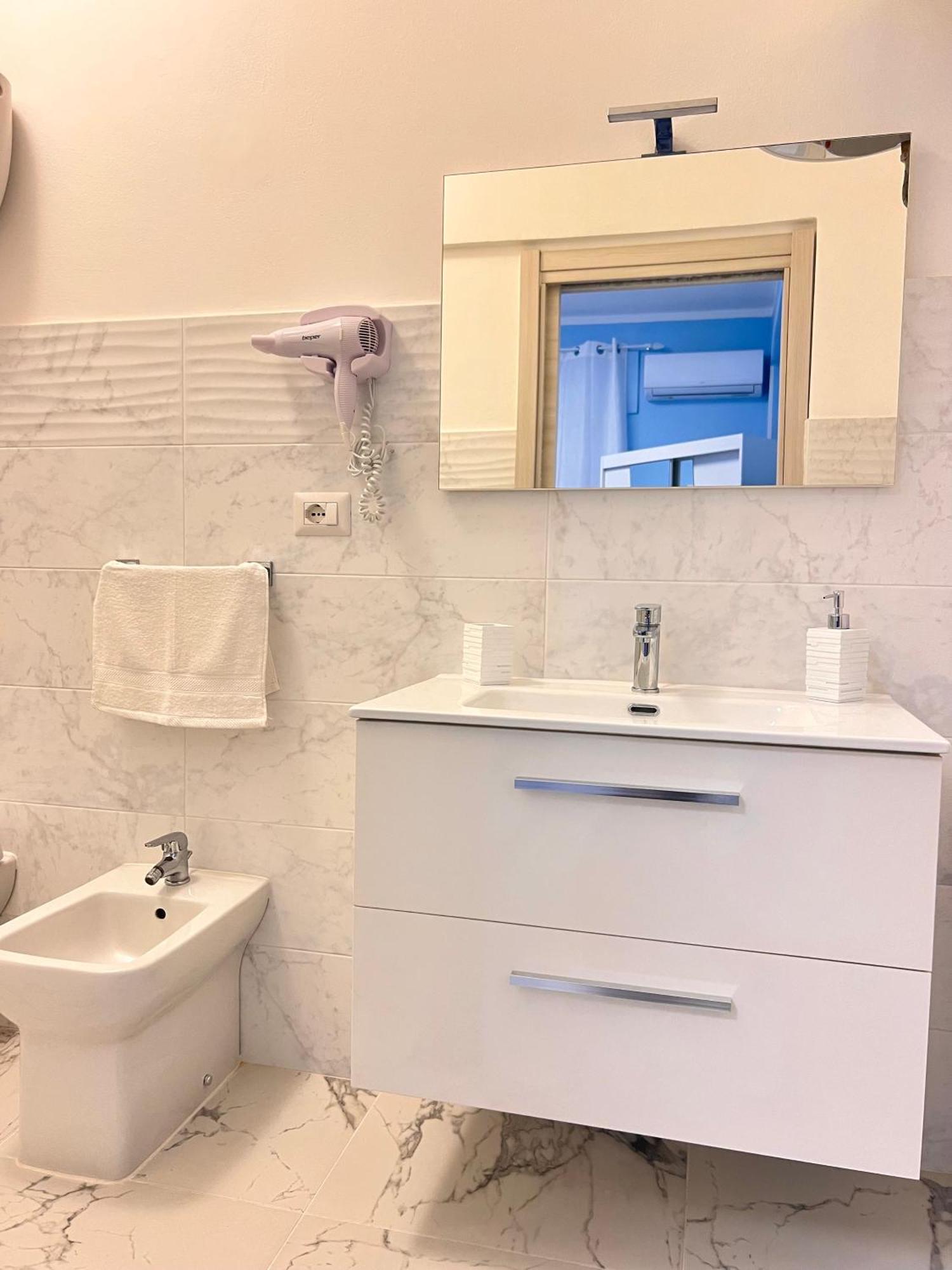 Restyling Apartments Center Tropea Buitenkant foto